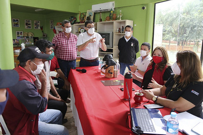 Buscan soluciones a problemáticas de tierras en Alto Paraná