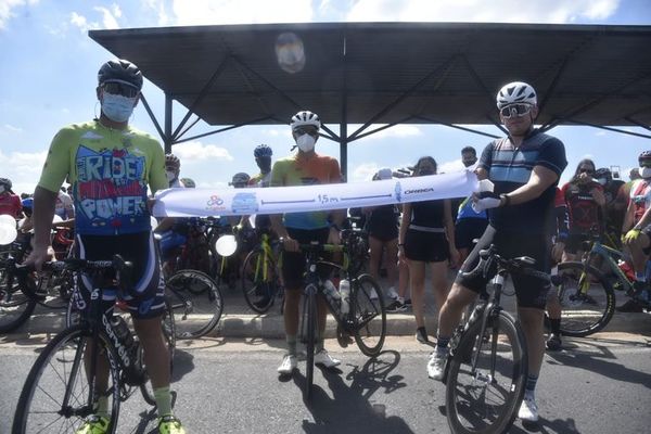 Ciclistas exigen a conductores respeto a distancia de metro y medio en rutas y avenidas - Nacionales - ABC Color