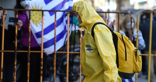 La Nación / Uruguay y la pandemia, la historia de un éxito que se esfumó