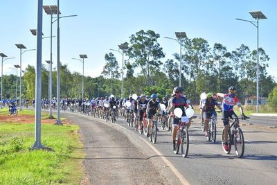 Ciclistas exigen justicia para Óscar Martínez - Nacionales - ABC Color