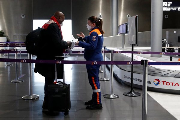 Francia establece cuarentena obligatoria para los viajeros de Argentina, Brasil, Chile y Sudáfrica | Ñanduti