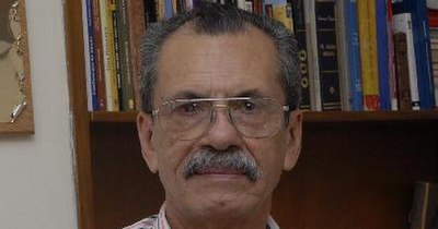 La Nación / Anuncian coloquio virtual de escritores