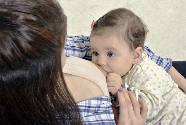 Lactantes con COVID-19 pueden amamantar a sus bebés - Nacionales - ABC Color