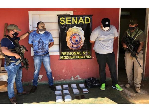 Dos detenidos con cocaína en lavadero