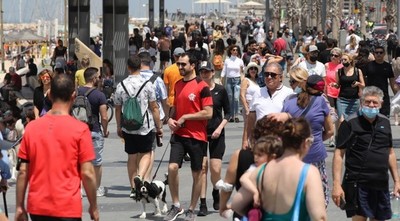 ISRAEL SE QUITA LA MASCARILLA AL AIRE LIBRE EN OTRO PASO MÁS HACIA NORMALIDAD