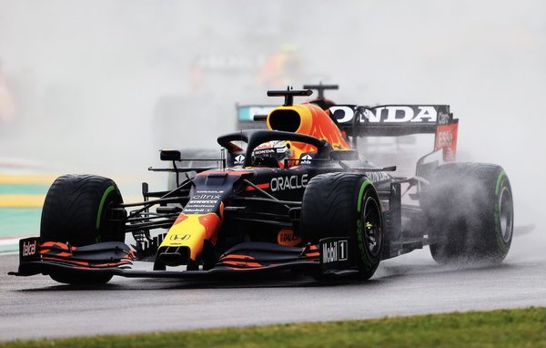 Max Verstappen gana el Gran Premio de Emilia Romaña de F1 - Megacadena — Últimas Noticias de Paraguay