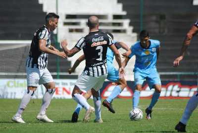 Compacto de Santaní 0-0 2 de Mayo