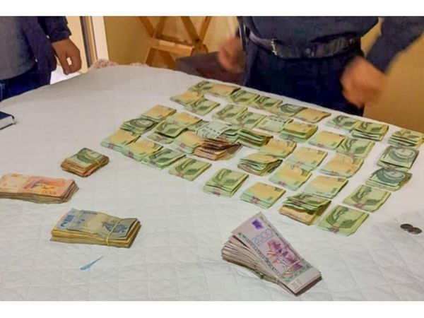 Capturado por robar a su propia madre