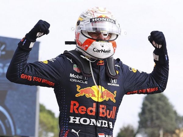 Max Verstappen se impuso en Imola