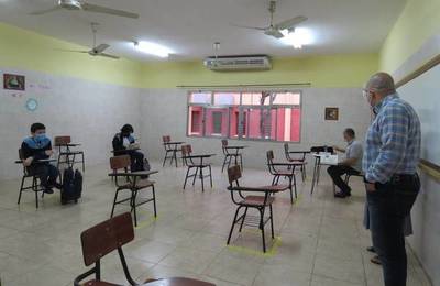 Abogados anuncian que presentarán amparo para suspensión de clases presenciales en sector privado | Ñanduti