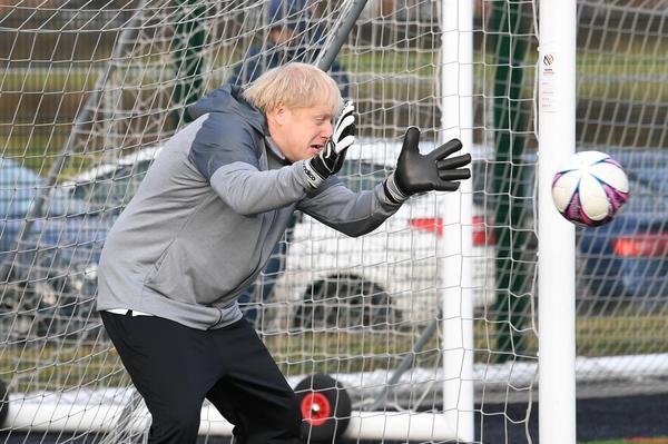 Boris Johnson ante la creación de la Superliga europea de fútbol: “No me gusta el aspecto de esa propuesta”