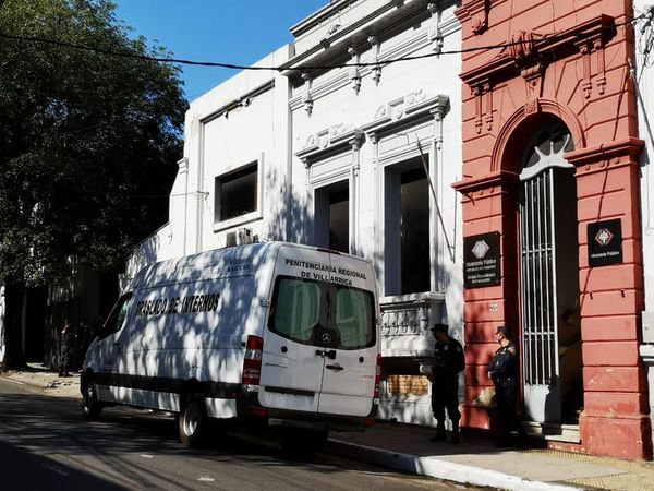 “Padrastro” de niña desaparecida en Emboscada finalmente declara ante la Fiscalía - Nacionales - ABC Color
