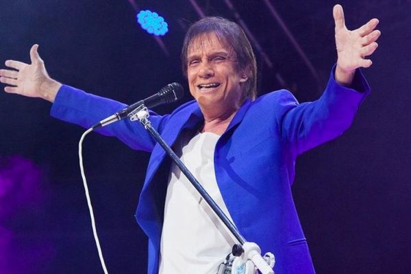 Roberto Carlos, el rey de la canción romántica cumple 80 años