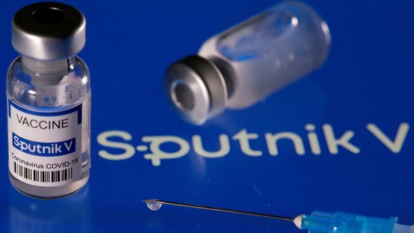 Rusia firmó un acuerdo con un laboratorio chino para producir 100 millones de dosis de la vacuna Sputnik V | .::Agencia IP::.