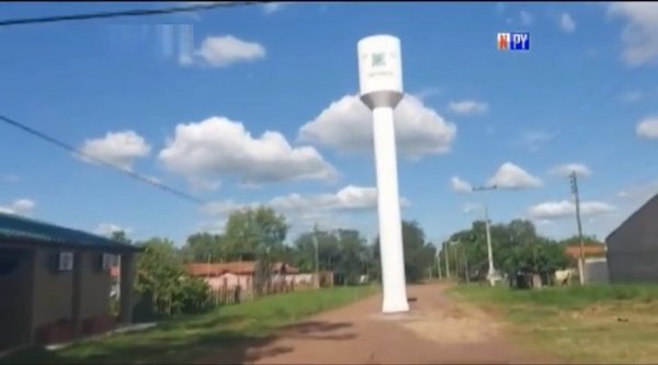 Construyen un tanque de agua en plena calle | Noticias Paraguay