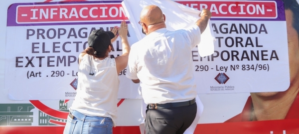 Continúa el retiro de propaganda electoral extemporánea en Asunción | .::Agencia IP::.