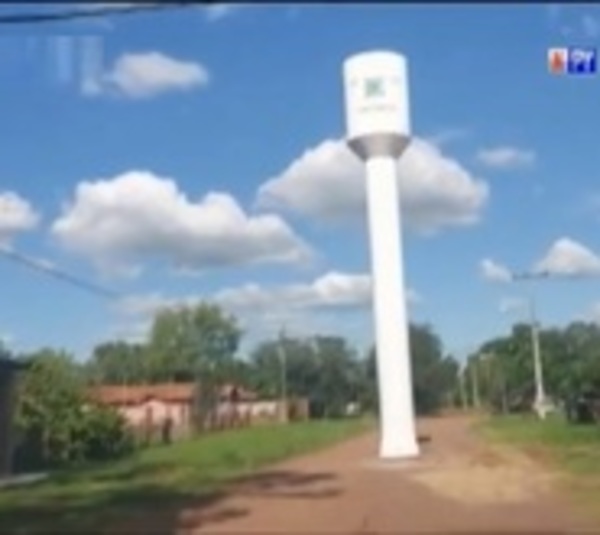 Construyen un tanque de agua en plena calle - Paraguay.com