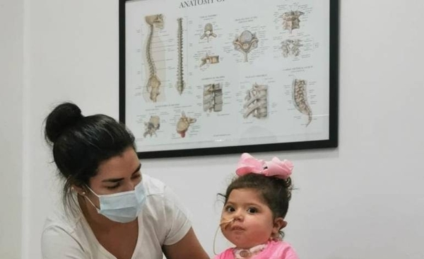 Diario HOY | El rápido avance de la pequeña Bianca: “Dice mamá, papá y ya se para”