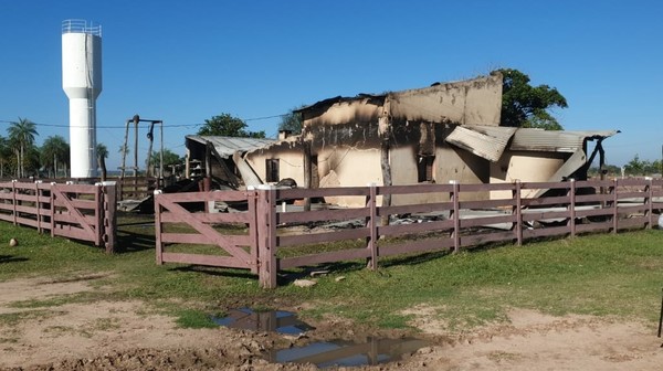 Atacantes de estancia se identifican como ACA EP | Radio Regional 660 AM