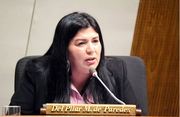 Dipu pide que poguasu kuéra manden a sus “capillas” a yankilandia para vacunarse
