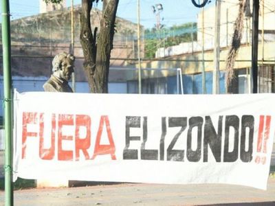 "La gente de Cerro protestó toda la semana contra el réfere"