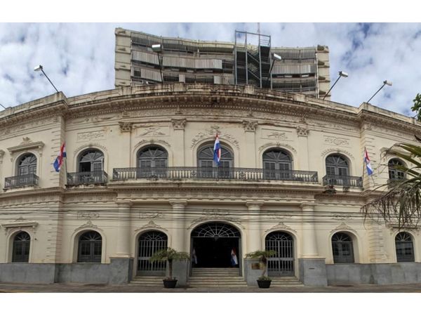 MRE: Genera críticas posible retorno de ex administrador