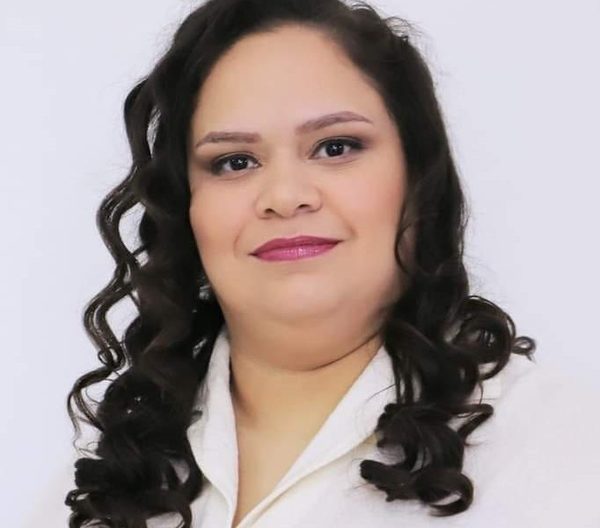 Antonella afirma que concejales actuales se convirtieron en simples peajeros