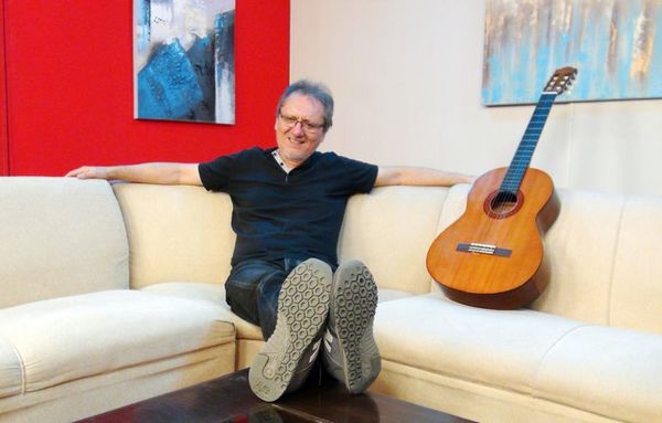 Augusto Barreto celebra la vida a través de una canción - Espectáculos - ABC Color