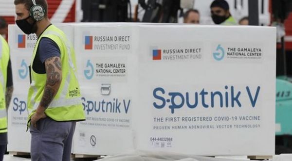 Argentina recibe 800.000 dosis más de la vacuna rusa Sputnik V