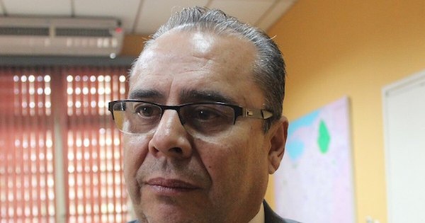La Nación / Luis Roberto Escoto, representante de la OMS/OPS en Paraguay, abandona el país