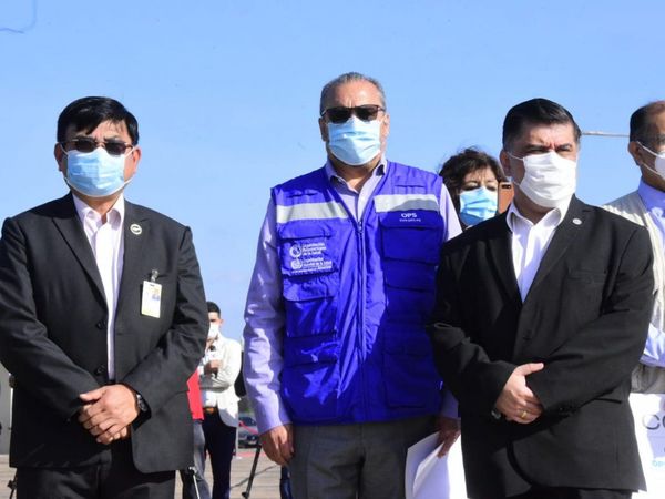 Escoto deja de representar a la OPS en Paraguay tras fracaso de Covax