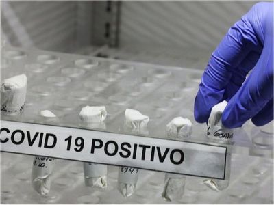 Importante número de personas que se someten al test dan positivo