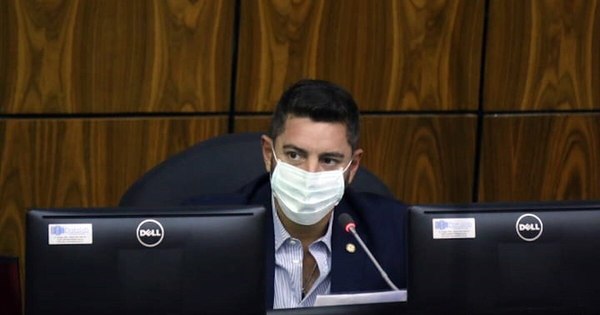 La Nación / Caso Escoto: “Ojalá venga gente más comprometida con el país”, dice Pedro Alliana