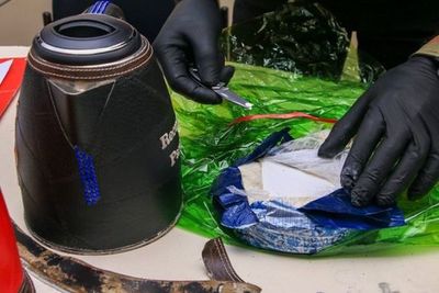 SENAD detectó cocaína con destino a España en hervidoras eléctricas