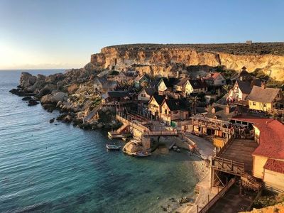 Isla paradisíaca en Europa pagará a los turistas que se alojen en sus hoteles