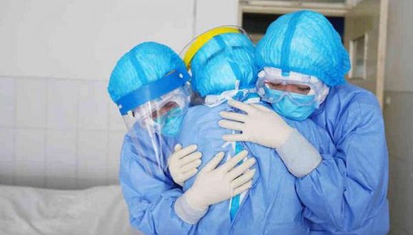 Ya son 52 los enfermeros fallecidas a causa del coronavirus