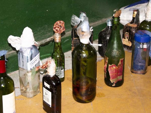 Hallan bombas tipo molotov en requisa a cárcel de Tacumbú