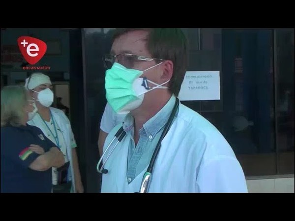 EL DR. JUAN CHOMYN CUMPLE PROCESO DE DOCUMENTACIÓN PARA INCORPORARSE A SALUD PÚBLICA