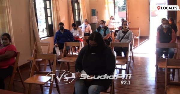 FAMILIAS DE HOHENAU SON BENEFICIADAS CON EL PROGRAMA TENONDERÃ