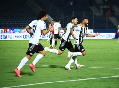 12 veces, el Demonio Bareiro festejó ante Cerro.