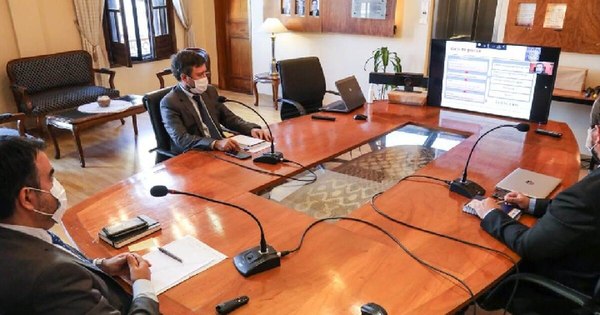 La Nación / Reafirman compromiso de fortalecer la gestión de riesgos fiscales