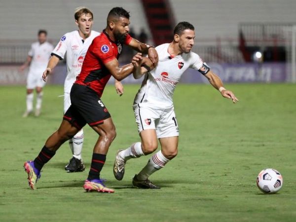 Goianiense empató ante Newells en su debut en la Sudamericana