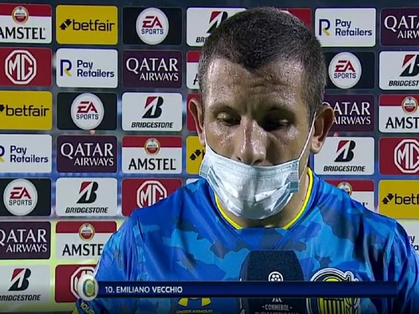 Emiliano Vecchio, destacado del partido ante el 12 de Octubre