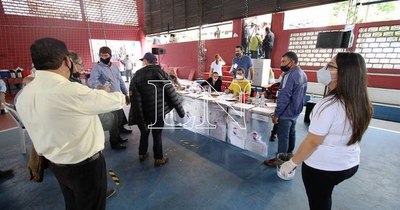 La Nación / Candidatos piden comicios en Asunción