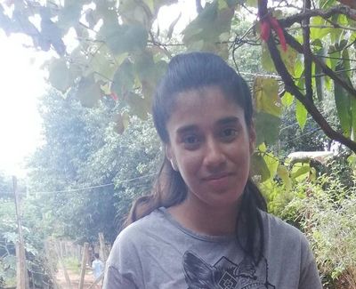 Buscan a una adolescente desaparecida hace una semana - Nacionales - ABC Color