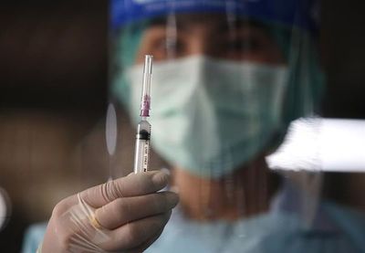 China sobrepasa la cifra de 200 millones de vacunados contra el covid - Mundo - ABC Color