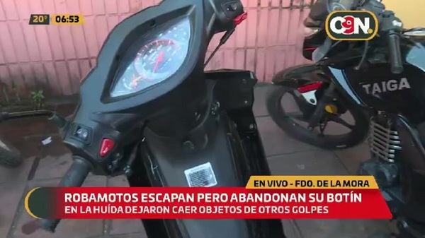 Fdo. de la Mora: Robamotos escapan pero abandonaron su botín - C9N