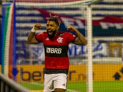 Flamengo vence a Vélez y ratifica su candidatura en Copa Libertadores