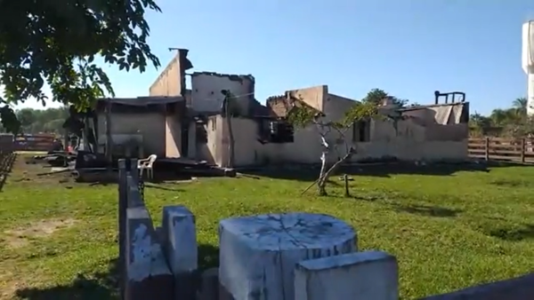 No hay prueba de que propietario de estancia atacada haya pagado impuesto revolucionario - Megacadena — Últimas Noticias de Paraguay
