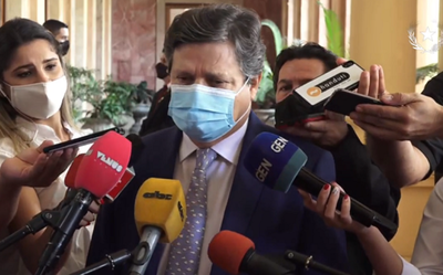 “Covax es una verdadera tómbola, una quiniela”, afirma Euclides